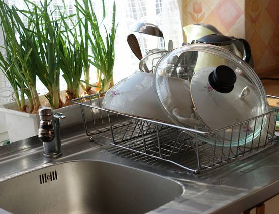 सूर्यास्त के बाद भूलकर भी ना करें ये 8 काम, होता है अशुभ!