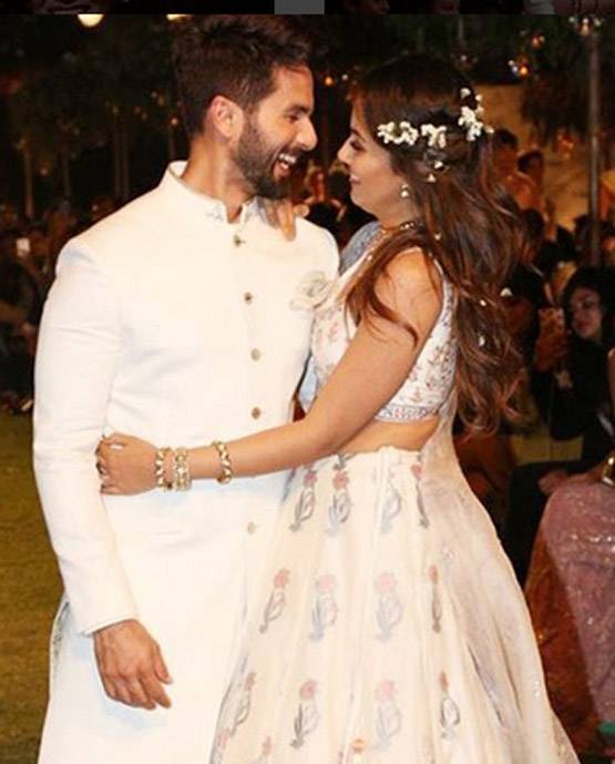 LFW 2018 में शाहिद-मीरा का Oops मूमेंट, दुपट्टे ने ऐसे बिगाड़ा खेल