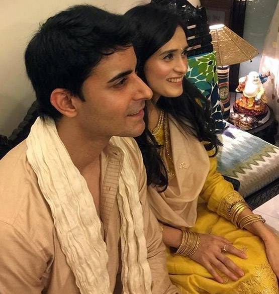 13 साल बड़े गौतम संग सात फेरे लेंगी पंखुड़ी, देखें मेहंदी की तस्वीरें