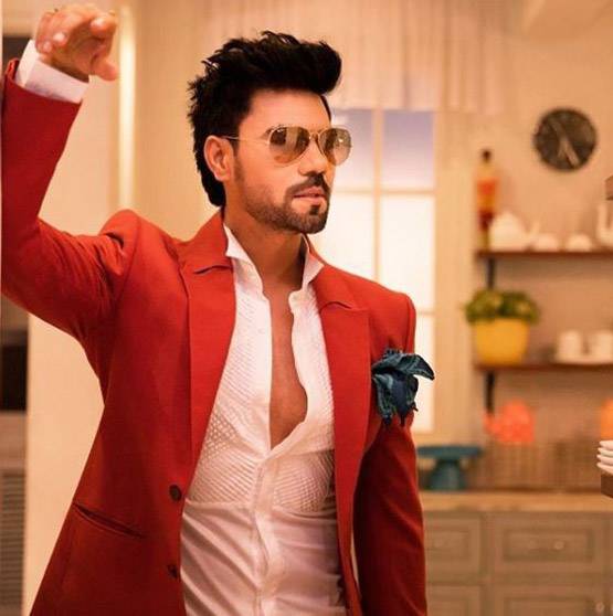 मौनी रॉय के एक्स बॉयफ्रेंड ने की सीक्रेट वेडिंग, देखें PHOTOS