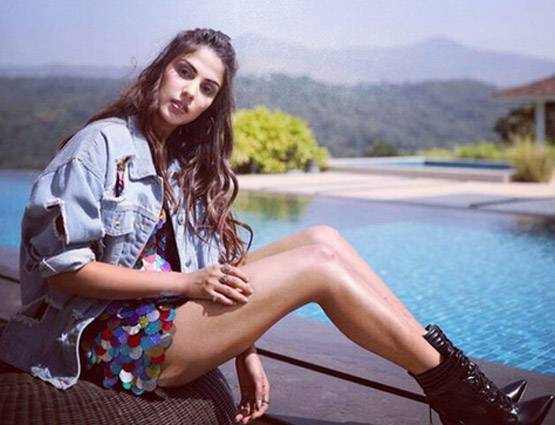 सारा अली खान की दोस्त ने कराया बोल्ड फोटोशूट, तस्वीरें Viral