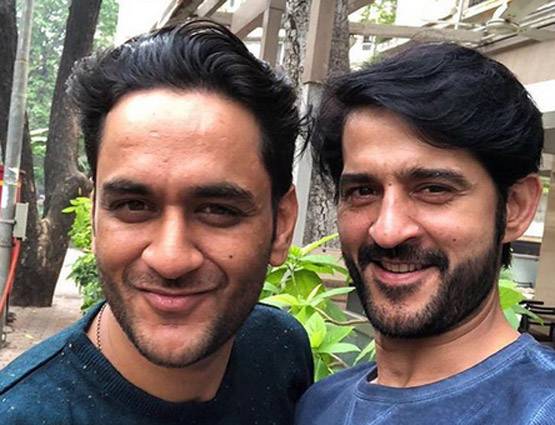 बिग बॉस के बाद भी स्ट्रॉन्ग है हितेन-विकास का दोस्ताना, PHOTOS