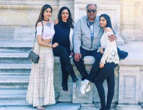 श्रीदेवी ने रखा था बेटियों का ऐसा नाम, परिवार के साथ ऐसे बिताती थीं वक्त