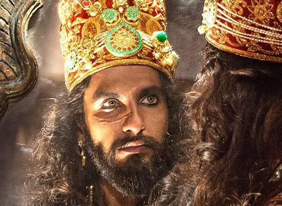 इन 5 वजहों से 300 करोड़ के पार हुई पद्मावत, एक वजह 'राजपूत' भी