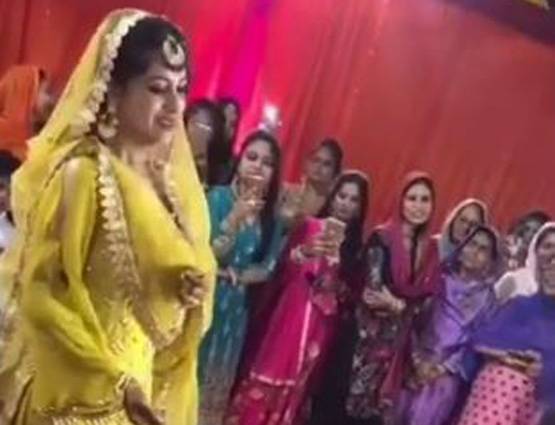 'सिमर' के हाथों में रची मेहंदी, शोएब ने शादी से पहले किया प्रपोज