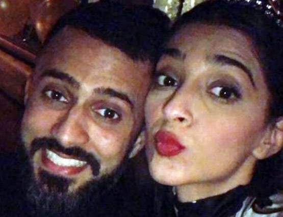 सोनम का पसर्नल वीडियो लीक, बॉयफ्रेंड के साथ कर रही थीं ये बातें