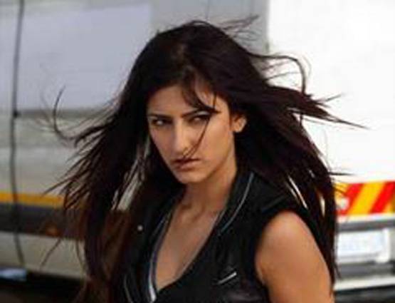 फिल्मों में आने से पहले ऐसी दिखती थीं श्रुति, सर्जरी से बदला चेहरा?