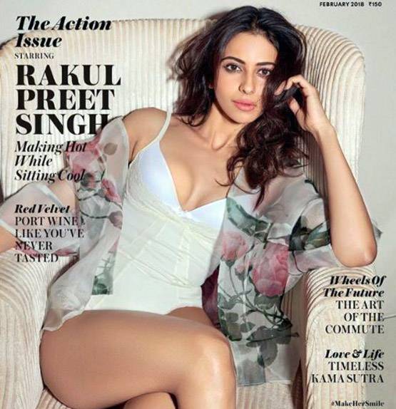 कौन है बेस्ट कवर गर्ल? मिस वर्ल्ड मानुषी छि‍ल्लर या सोनम कपूर