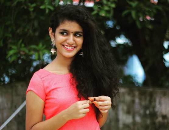 क्या इन्होंने 40 साल पहले लिखा था प्रिया का गाना? अब करते हैं ये काम