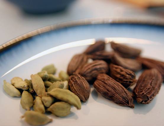 इन 15 रोगों का इलाज है इलायची