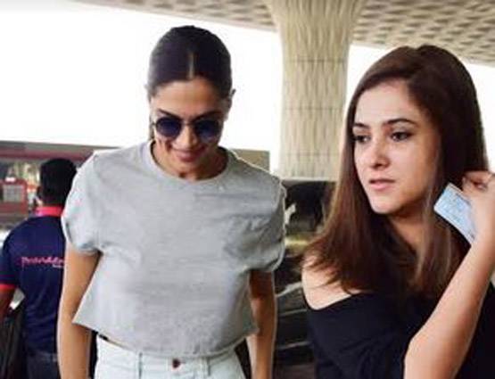 वर्कआउट के दौरान दीपिका पादुकोण को लगी चोट, एयरपोर्ट पर दिखीं