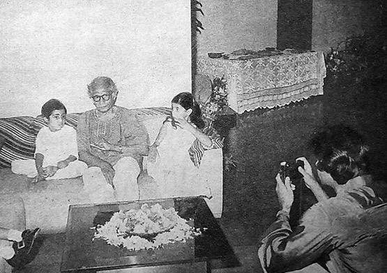 इन 10 तस्वीरों में मिलिए बचपन के मासूम अभिषेक बच्चन से