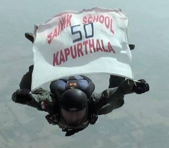 सेक्स वीडियो चैट के लिए IAF अफसर ने लीक कर दिए सेना के सीक्रेट