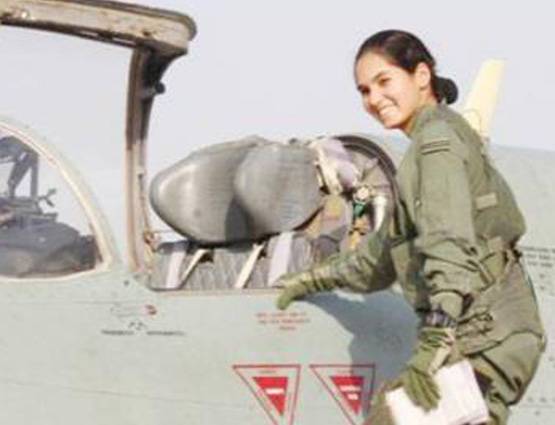 सपना, जुनून, जांबाजी: पहली महिला फाइटर पायलट अवनी की कहानी