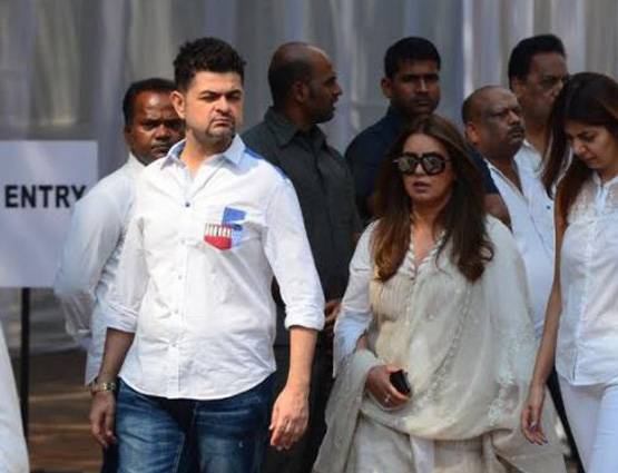 श्रीदेवी के अंतिम दर्शन: रेखा, जया बच्चन समेत पहुंचे ये सेलेब्स