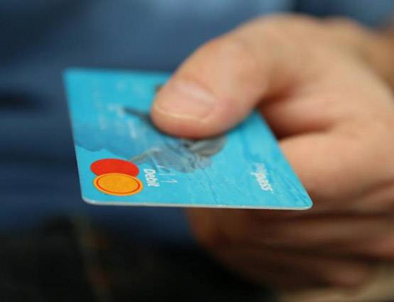 PNB के ग्राहकों को भी झटका,10 हजार डेबिट-क्रेडिट कार्ड डाटा लीक