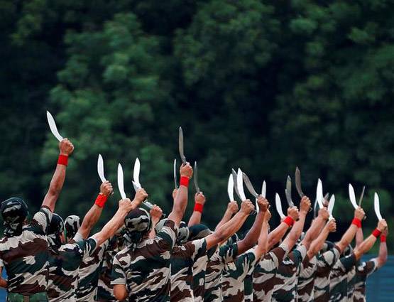 क्या होता है डिफेंस कॉरिडोर, ऐसे बदल सकता है UP की तस्वीर