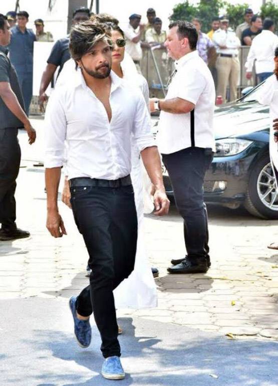 श्रीदेवी के अंतिम दर्शन: रेखा, जया बच्चन समेत पहुंचे ये सेलेब्स