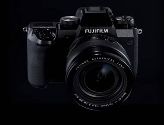 स्पोर्ट्स फोटोग्राफी प्रोफेशनल के लिए आया Fujifilm का X-H1 कैमरा, जानें खास फीचर