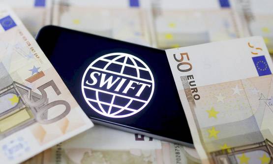 एक अरबपति, दो बैंक अफसर: ऐसे PNB में हुआ महाघोटाला