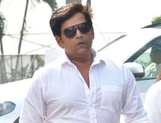 PHOTOS: श्रीदेवी को आखिरी विदाई देने पहुंचे बॉलीवुड सेलेब्स