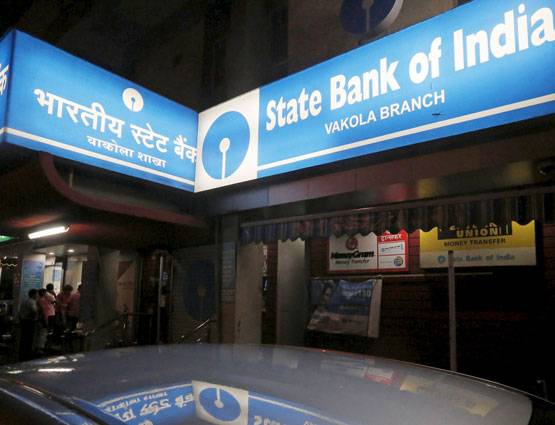 SBI का ग्राहकों को होली ग‍िफ्ट, FD पर अब मिलेगा ज्यादा ब्याज