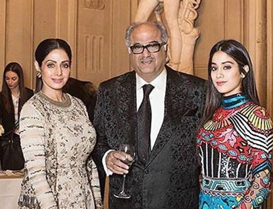 देखें PHOTOS: जब PAK एक्टर्स को यादकर रोई थीं श्रीदेवी