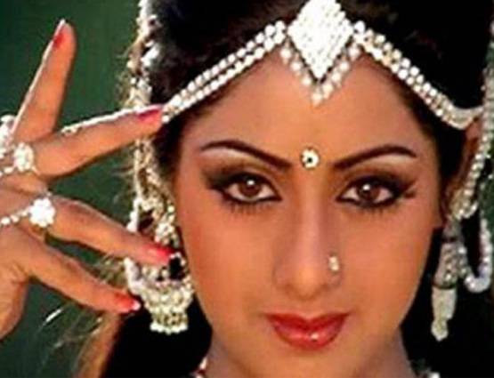 इस वजह से पढ़ाई बीच में छोड़ श्रीदेवी को फिल्मों में आना पड़ा