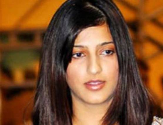 फिल्मों में आने से पहले ऐसी दिखती थीं श्रुति, सर्जरी से बदला चेहरा?