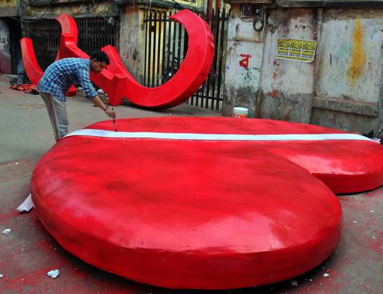 वेलेंटाइन डे पर इस हिन्दू फ्रन्ट ने कराई गधे-कुत्ते की शादी, PICS