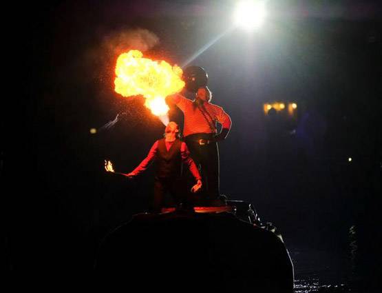 सैकड़ों साल पुराना है वेनिस का ये फेस्टिवल, देखें PHOTOS