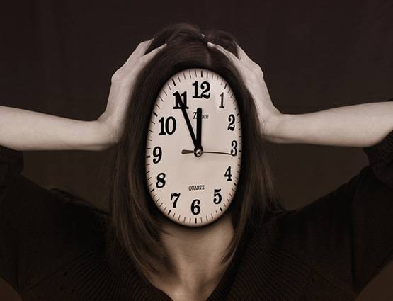 लड़की में हों ये 14 गुण तो शादी में बिल्कुल ना करें देर!