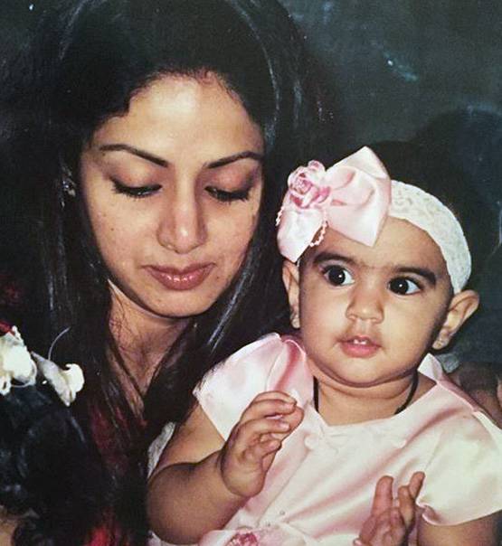 जाह्नवी-खुशी के साथ श्रीदेवी- नहीं देखी होंगी ये RARE PHOTOS