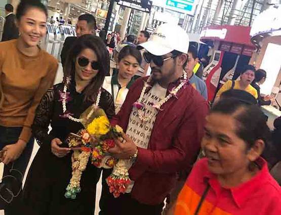 PHOTOS: थाईलैंड में अपने इतने फैंस देखकर चौंक गया ये टीवी एक्टर