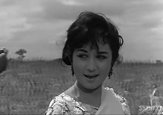 इस एक्ट्रेस को कहा जाता था 'छोटी बहन', मजबूरी में फिल्मों में रखा कदम