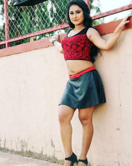 'पंडित ना होती तो करती भोजपुरी स्टार पवन सिंह‍ संग शादी'