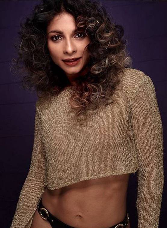 न्यू फोटोशूट पर तनीशा मुखर्जी Troll, लोगों ने कहा- टीबी की मरीज