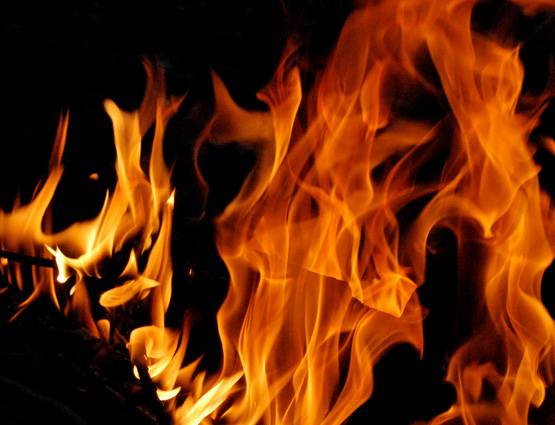 शीतला अष्टमी पर भूलकर भी ना करें ये 4 काम!