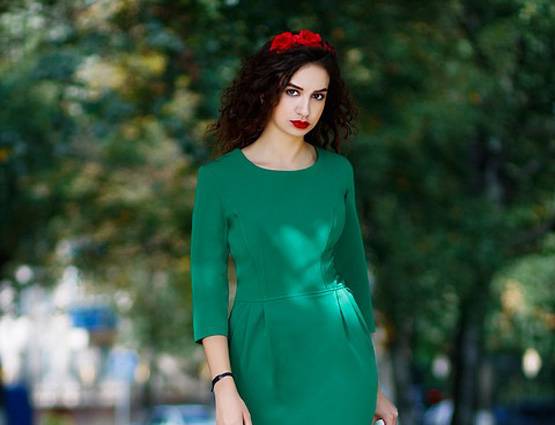 जानें, कपड़ों के रंगों का मतलब और पहनने का सही वक्त