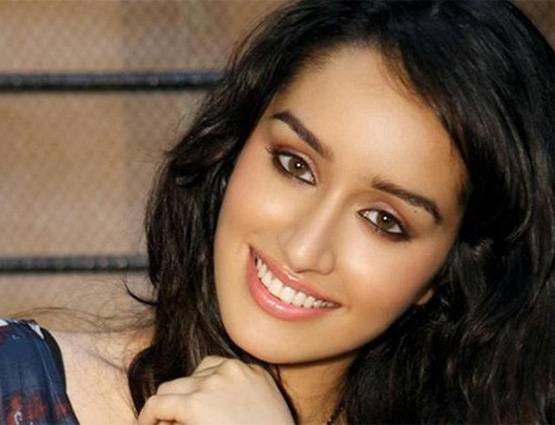 इस एक्ट्रेस को वरुण बोलते थे चिरकुट, फरहान संग अफेयर की खबरें