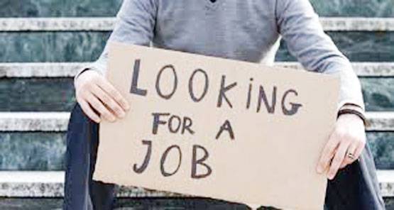 भारत में बढ़ गए और बेरोजगार, करोड़ों लोगों के पास नहीं है नौकरी!