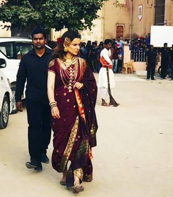 कंगना के प्यार को लोग क्यों बुलाते हैं साइको लव? 'क्वीन' ने दिया जवाब