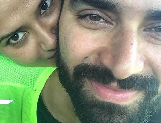 पति संग ऐसे रोमांटिक हॉलिडे एंजॉय कर रही हैं टीवी एक्ट्रेस कृतिका