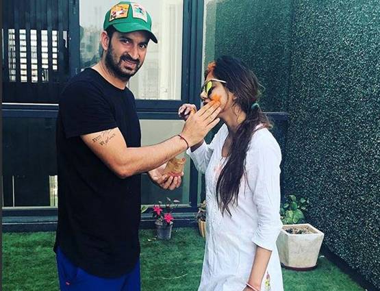 होली पर वीरू का खास अंदाज, बोले- ये है किंग्स की जर्सी का सही इस्तेमाल