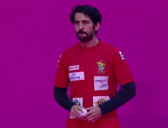 नेशनल टीवी पर हितेन तेजवानी ने दी गालियां, बोले- अर्शी BAD LUCK