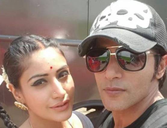 इश्कबाज की अनिका की चोटी पर आया करण की जुड़वां बेटियों का दिल