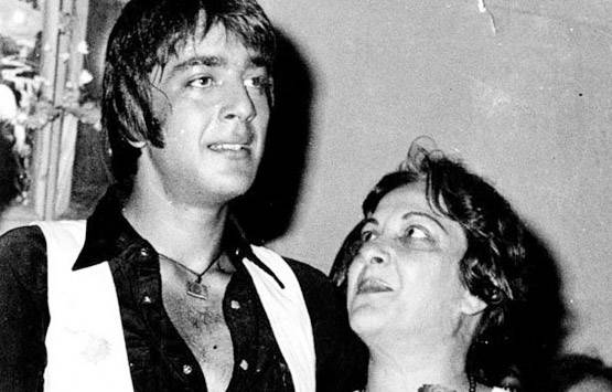 संजय दत्त का खुलासा- मां की मौत पर 3 साल बाद फूट-फूटकर रोया था