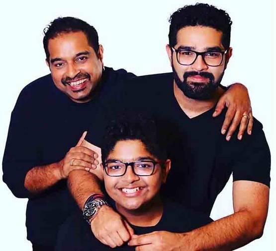 कभी सॉफ्टवेयर इंजीनियर हुआ करता था ये फेमस बॉलीवुड  सिंगर