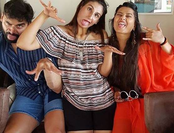 पति संग ऐसे रोमांटिक हॉलिडे एंजॉय कर रही हैं टीवी एक्ट्रेस कृतिका