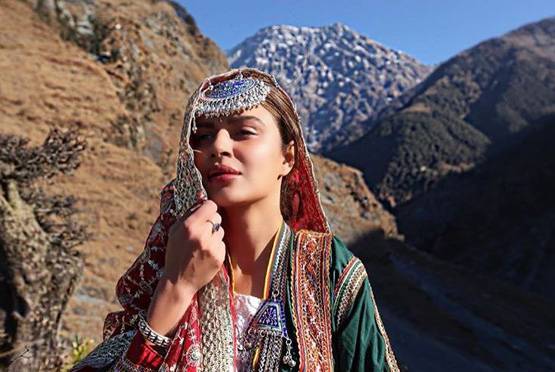 नागिन एक्ट्रेस का अंडमान में हॉलिडे, बीच पर दिखीं इस लुक में